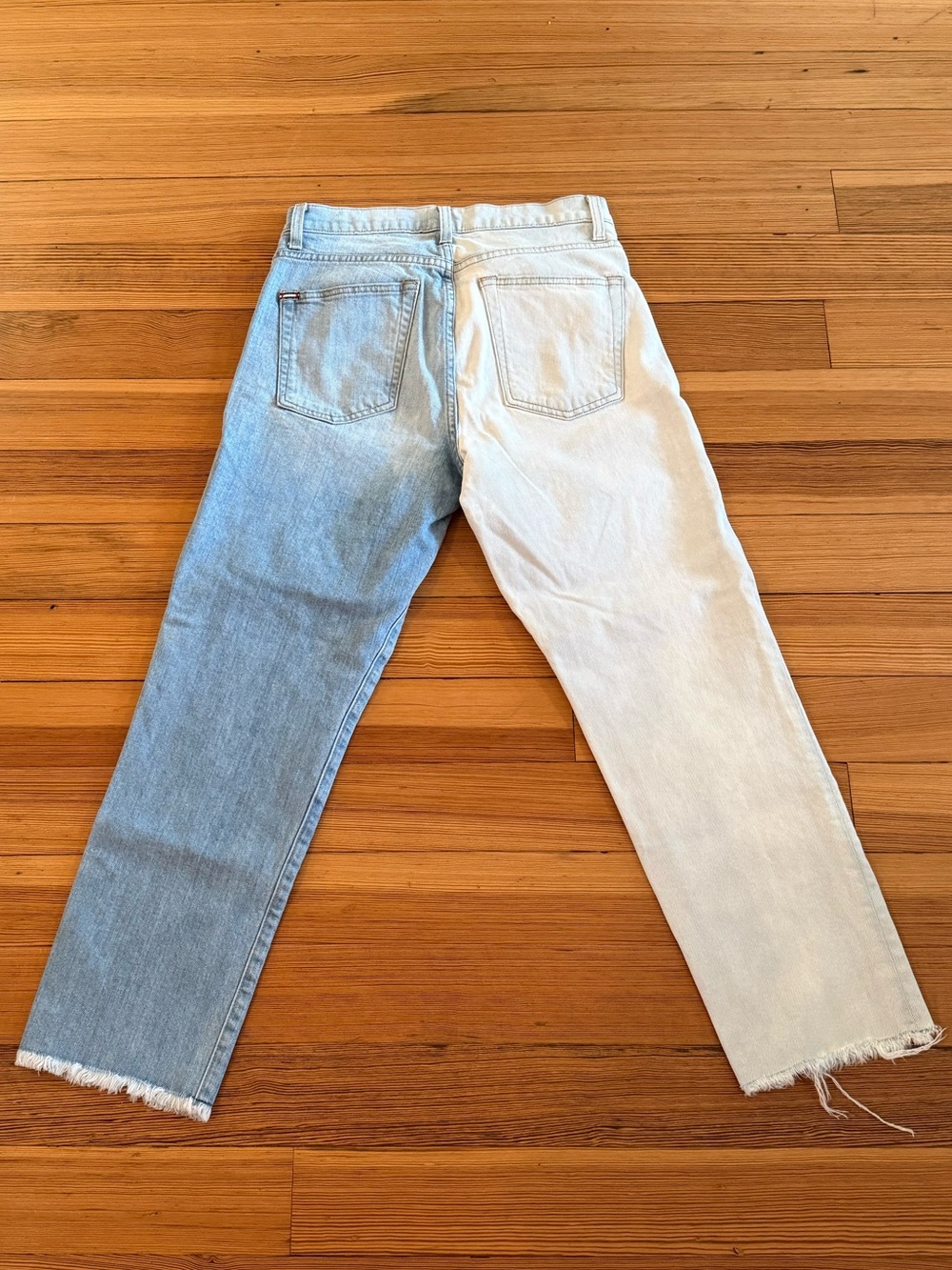 Alice + Olivia Two-Tone Jeans - Picture 9 of 11